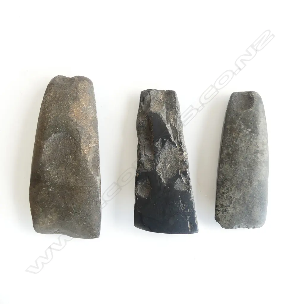 Three Māori pre-European stone toki, Image 1++